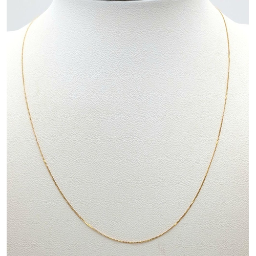 234 - A 9K GOLD VERY FINE 38cms DISAPPEARING NECKLACE .