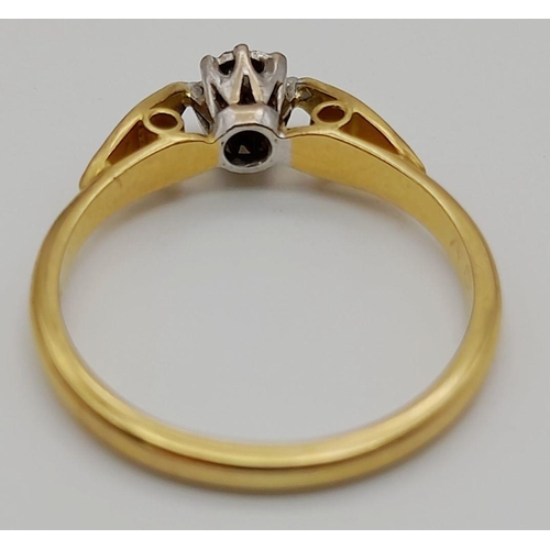 288 - A VINTAGE 18K GOLD DIAMOND SOLITAIRE RING  .    3.6gms    size Q