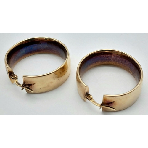 337 - A 9K YELLOW GOLD 1CM WIDE HOOP EARRINGS 2.8CM DIAMETER 5G. REF: SH1773I