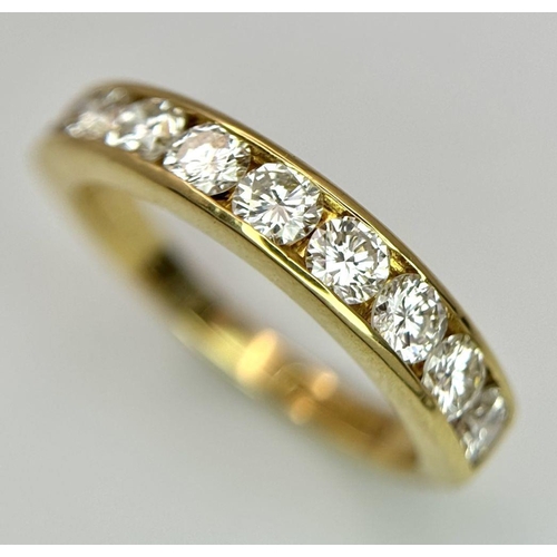 87 - AN 18K YELLOW GOLD DIAMOND HALF ETERNITY RING. 1CTW. 4G. SIZE N. A/S 1176