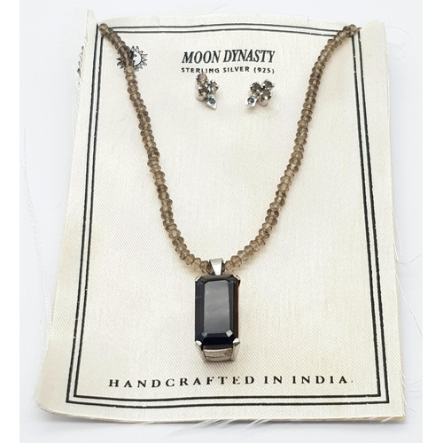 1913 - A Hand-Made Smoky Quartz Necklace, Pendant and Stud Earrings Set Made. 50ctw. W-16g. Ref: HV-2186