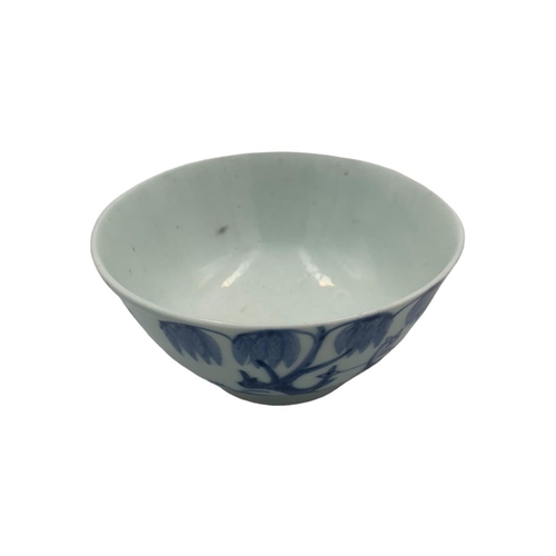 1384 - A collection of antique Chinese porcelain, including a Qing Dynasty blue and white bowl with hand-pa... 