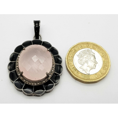 1565 - A 925 silver 22.45 Ct Rose Quartz Pendant with Rose cut 0.4 Ct diamonds. Total weight 10.1G. Ref HV ... 