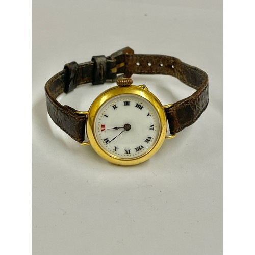 1825 - A vintage trench watch in ticking condition