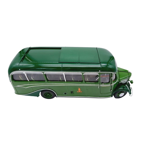 1508 - A Vintage Sun Star Bedford OB Diecast Coach. 1:24 Scale. AS new, in original packaging. Limited edit... 