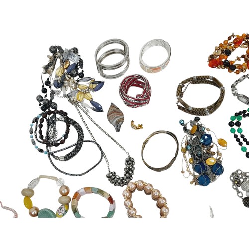 546 - A large selection of Better Quality COSTUME JEWELLERY. To include an impressive assortment of neckla... 