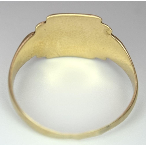 1032 - A Vintage 9K Yellow Gold Signet Ring. Size R 1/2. 2.5g