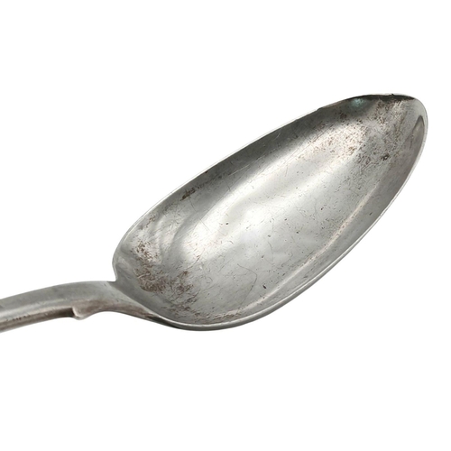 1419 - An antique Victorian sterling silver spoon. Full London hallmarks, 1841. Total weight 74G. Total len... 