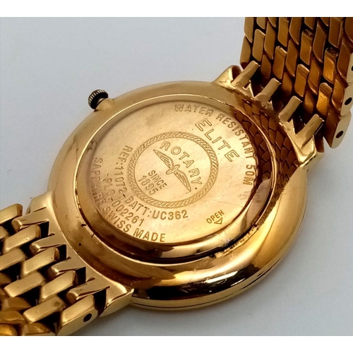 1514 - A Gold Plated Rotary Elite Gents Watch. GP bracelet and case - 34mm. In good condition but needs a b... 