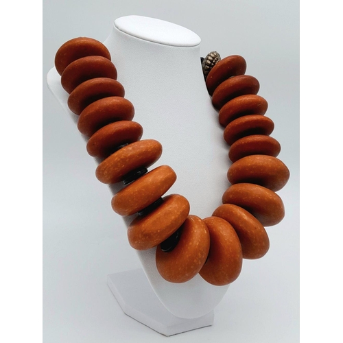 1585 - A Large Graduated Berber Resin Necklace. 512g total weight.