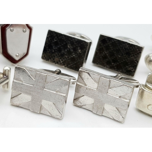 571 - Seven Pairs of Designer Cufflinks: 2 x Dunhill, 1 x Gucci, 1 x Tiffany, 1 x Hermes, 1 x Prada and on... 