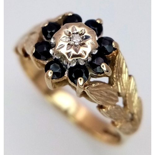 181 - A 9K YELLOW GOLD VINTAGE DIAMOND & SAPPHIRE RING. 2.6G. SIZE M.