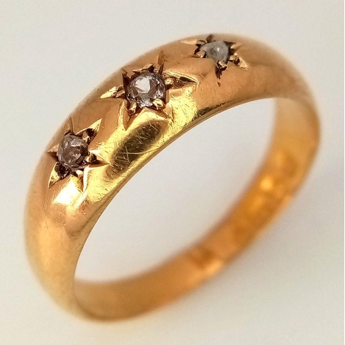 384 - A 18K YELLOW GOLD ANTIQUE DIAMOND 3 STONE GYPSY STYLE RING 2G SIZE N 1/2 , HALLMARKED 1898 CHESTER. ... 