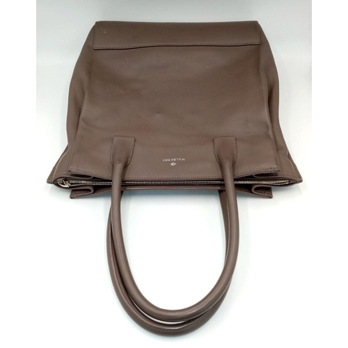 1019 - A Mulberry Grey Leather Blossom Tote Bag. 32cm x 36cm. Some exterior marks but please see photos. Sp... 