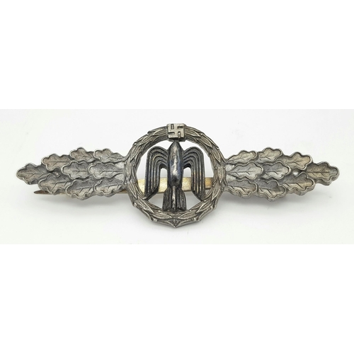 859 - A Late WW2 German Luftwaffe Silver Grade Plated Tombac Bombers Pilots Clasp. Un-marked.