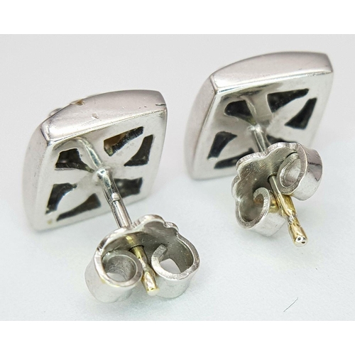 83 - A PAIR OF 18K WHITE GOLD DIAMOND SET STUD EARRINGS 4.7G TOTAL WEIGHT. Ref: SC 7096