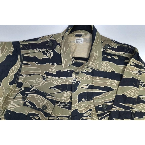 250 - An US Special Forces Tiger Pattern Camouflage Shirt Size Medium Regular.