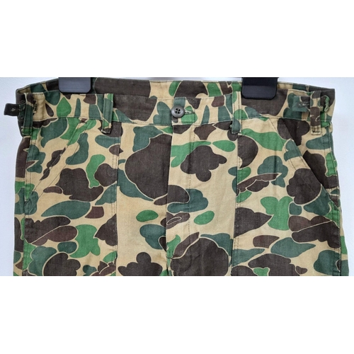 264 - A Vietnam War Era In Country Made US Special Forces Duck Hunter-Frog Skin Camouflage Jacket and Trou... 