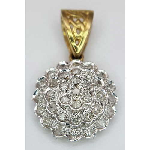 587 - A 9K YELLOW GOLD DIAMOND CLUSTER PENDANT 0.20CT , 1.6G TOTAL WEIGHT. Ref: SC 7022