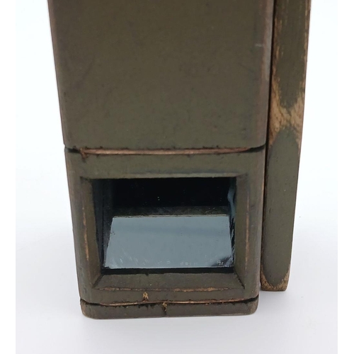 229 - A WW1 Officers Private Purchase Trench Periscope.