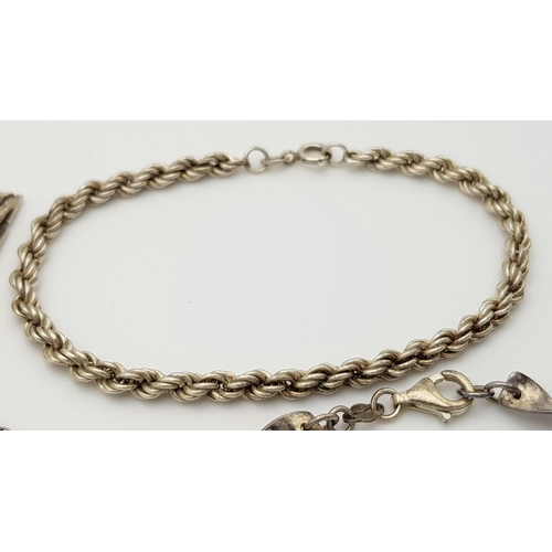 968 - Five Solid Silver 925 Bracelets, Various Styles, Total weight: 39 grams, All approx. 19cm. All in ve... 