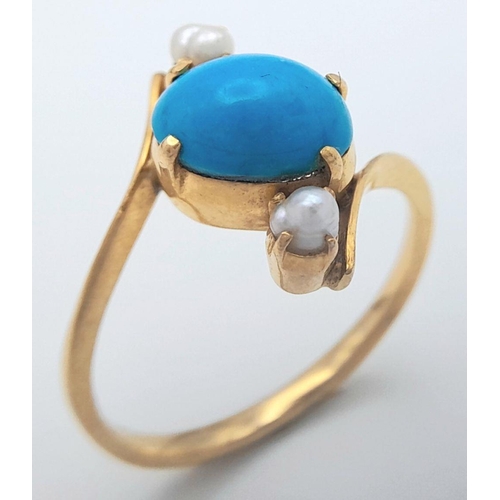 253 - A 18k yellow gold turquoise and pearl ring, 3.3g total weight, size L. Ref: 1502I