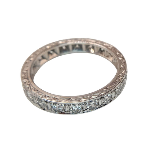 37 - AN 18K WHITE GOLD DIAMOND SET FULL ETERNITY RING. 0.90CTW, 3.3G, SIZE K 1/2. Ref: A/S 1173