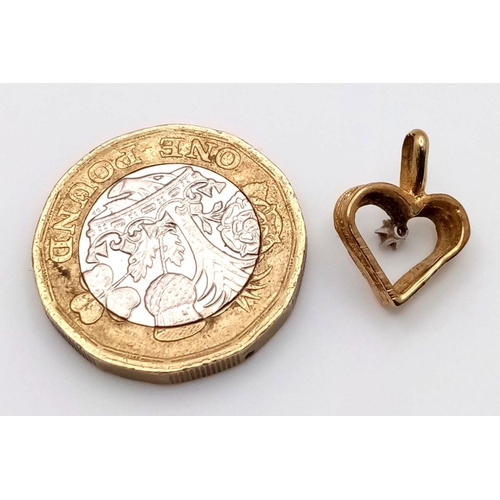 420 - Beautiful Dainty 9 carat GOLD PENDANT. Heart shaped with Star Mounted DIAMOND. 1.5 cm drop.