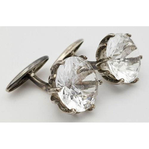 422 - Five Pairs of Solid Silver 925 Elegant Cufflinks, Total weight: 63 grams. All in very good condition... 