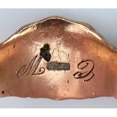 47 - AN ANTIQUE 9K ROSE GOLD GENTS SIGNET RING WITH SHIELD SHAPE FACE AND ORNATE SHOULDERS .   6.1gms    ... 