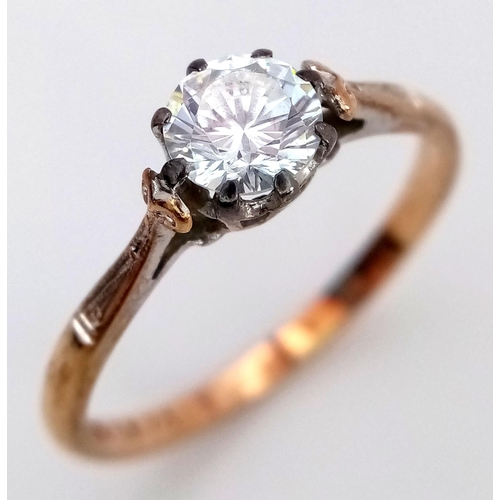 525 - An impressive 9 CARAT GOLD SOLITAIRE RING. Having a 0.5 (half Carat) Sparkling White Zirconia Solita... 