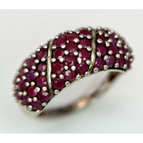 1015 - An impressive SILVER and RASPBERRY SPINEL CLUSTER RING. Size N - N 1/2.