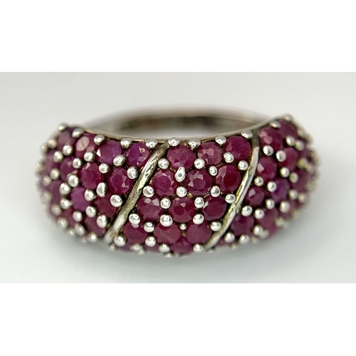 1015 - An impressive SILVER and RASPBERRY SPINEL CLUSTER RING. Size N - N 1/2.