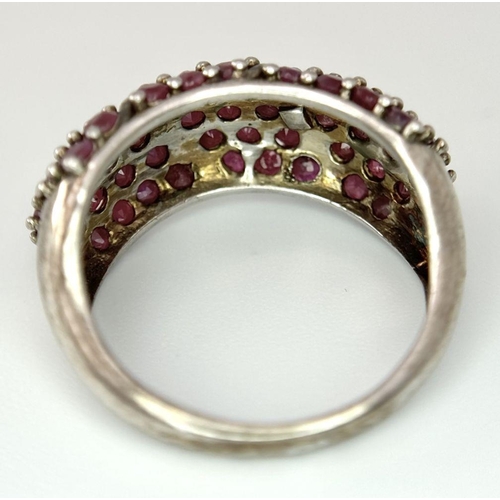 1015 - An impressive SILVER and RASPBERRY SPINEL CLUSTER RING. Size N - N 1/2.