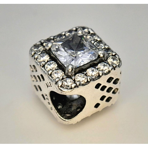 1028 - A PANDORA STERLING SILVER STONE SET CHARM 2.3G TOTAL WEIGHT, 0.9CM x 0.9CM. Ref: SC 7112