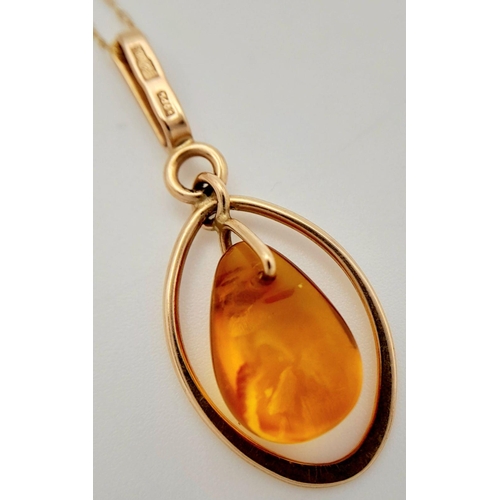 591 - A 4 Carat Yellow Gold, Tear Drop Cut, Amber Pendant Necklace. 41cm Length, Pendant Measures 3cm Drop... 