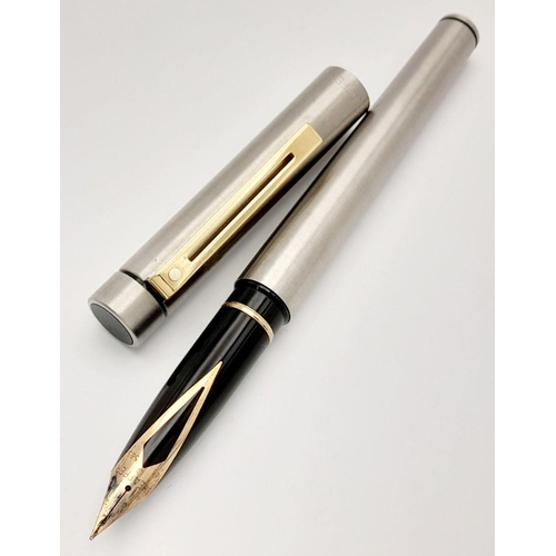 595 - Vintage SHEAFFER FOUNTAIN PEN. Brushed Stainless Steel Finish with 14 Karat GOLD NIB. Excellent cond... 