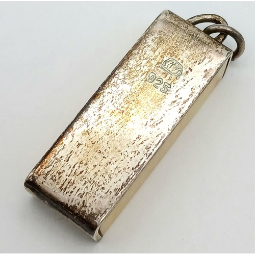 1250 - An antique 925 silver rectangular bone block pendant. Set on sterling silver chain. Total weight 7.6... 