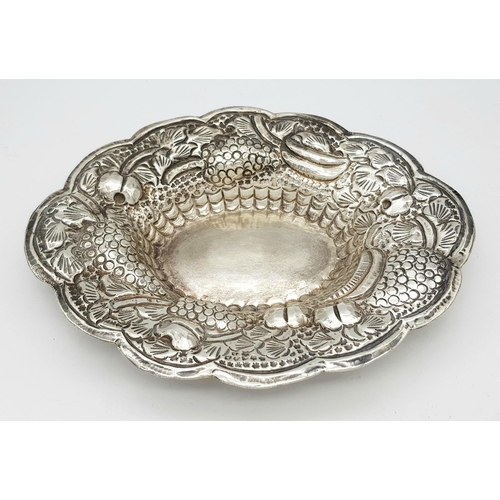 618 - A RARE AND UNUSUAL SUPERB RUSSIAN ANTIQUE SILVER STRAWBERRY DISH - WONDERFUL ITEM FROM A PRIVATE COL... 