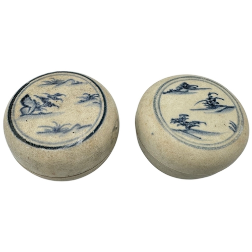 1408 - From the Hoi An Hoard shipwreck: circa 15th century Asian Blue and White Ceramic trinket/powder lidd... 