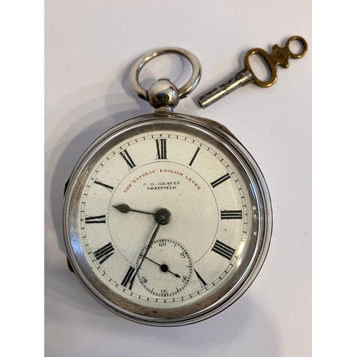 945 - Antique SILVER POCKET WATCH. Clear hallmark for Thomas Peter Hewitt Chester 1901. Manual key winding... 