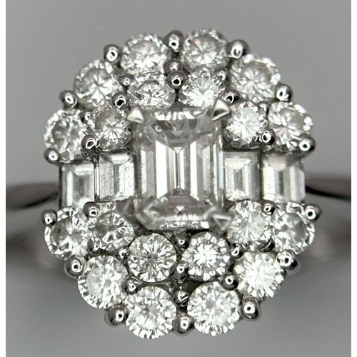 1504 - A BEAUTIFUL 18K WHITE GOLD, EMERALD CUT AND ROUND BRILLIANT CUT DIAMOND CLUSTER RING - 1CTW APPROX. ... 