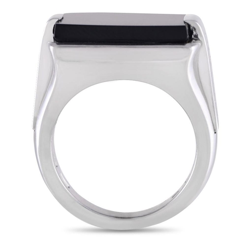 1096 - A Bvlgari Allegra 18K White Gold Black Onyx. A singular onyx gemstone serves as a stunning focal poi... 