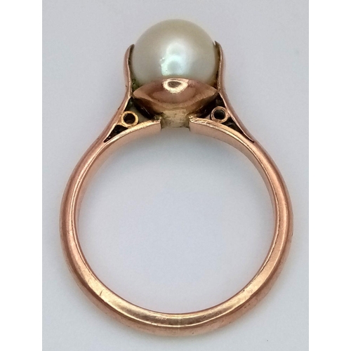 2442 - A 9K Rose Gold Pearl Solitaire Ring. Size M. 3.55g total weight.