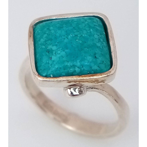 1239 - A Vintage Native American Sterling Silver Turquoise Ring Size K. Makers stamp on shank. Set with a 1... 