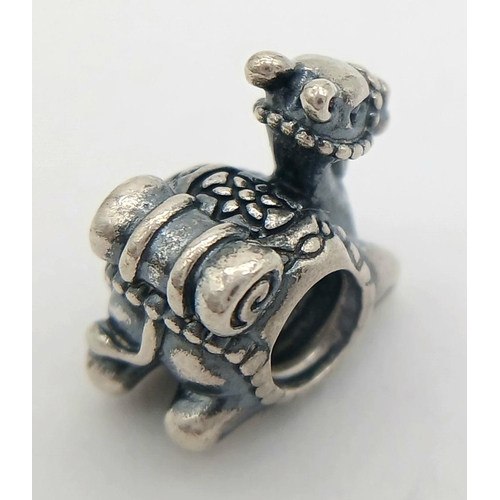 1252 - A PANDORA STERLING SILVER CAMEL CHARM 3.7G , 12MM X 11MM. Ref: SC 7076