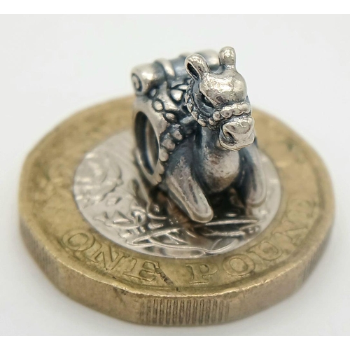 1252 - A PANDORA STERLING SILVER CAMEL CHARM 3.7G , 12MM X 11MM. Ref: SC 7076