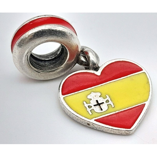 1280 - A PANDORA STERLING SILVER SPANISH FLAG HEART DANGLE CHARM 2.7G , 24MM X 12M. Ref: SC 7080