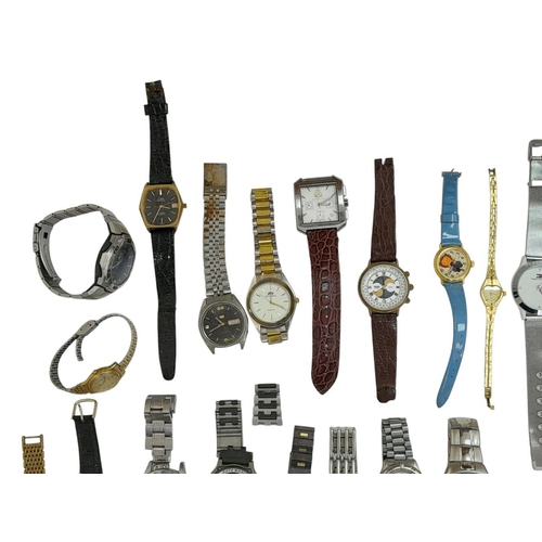 1495 - A Large Selection of Watches - for spares and repairs. As found. 1.7kg total weight.