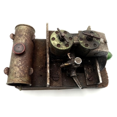 1572 - A vintage compact stationary engine - great for small equipment or hobby projects. Perfect for fixed... 